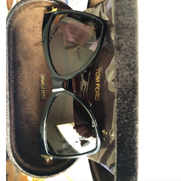Tom Ford FT0767 Tallulah Sunglasses main image 12